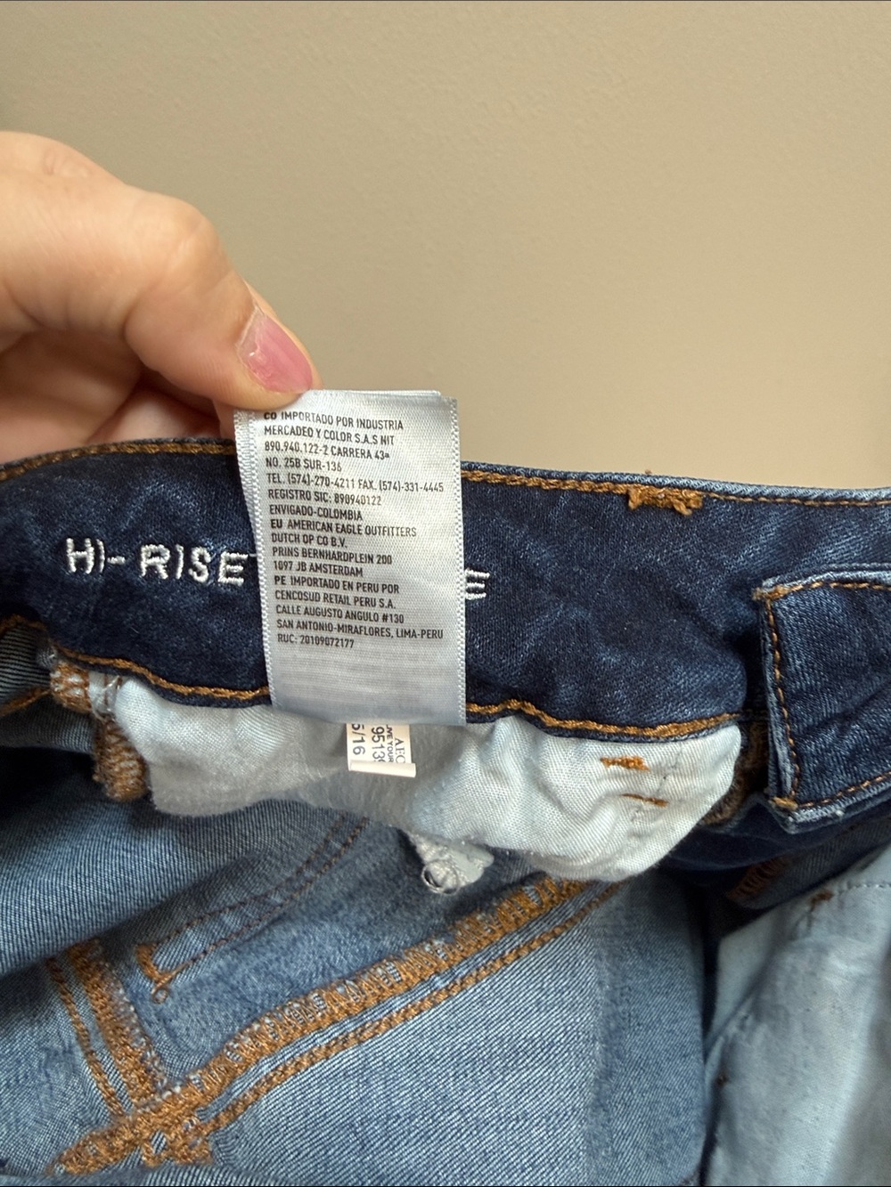 Women’s American Eagle Outfitters Hi-Rise Shortie Denim Shorts. Sz 4 - Picture 9 of 12